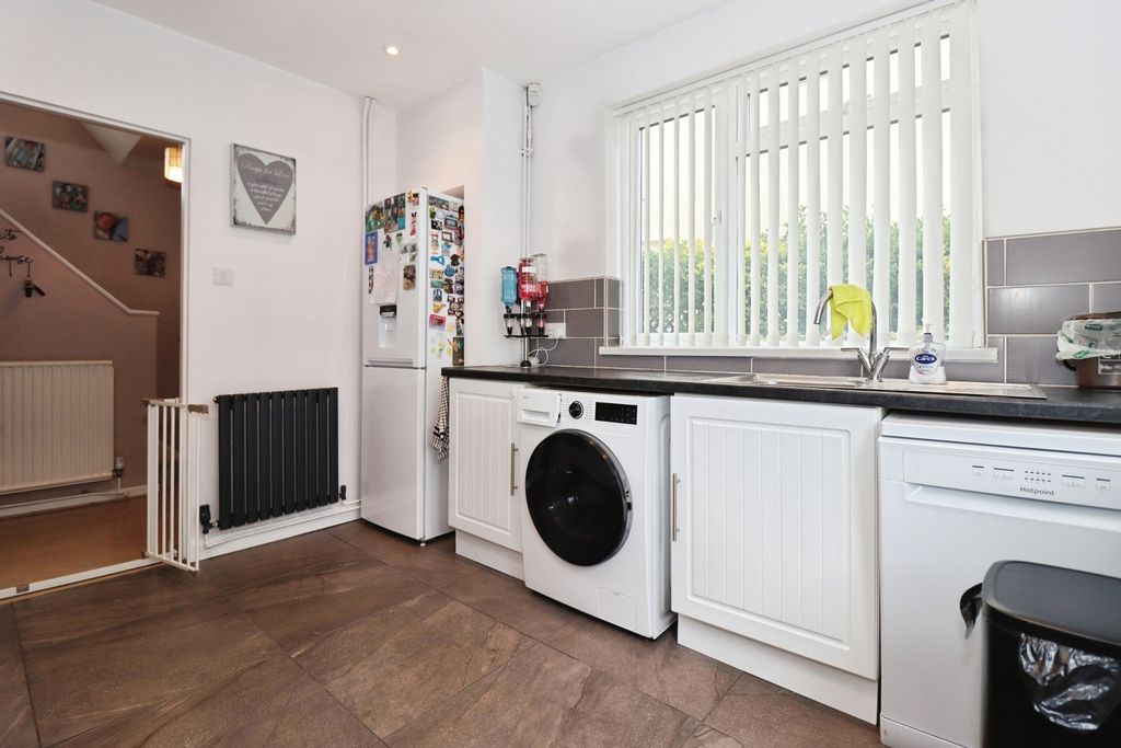 Property photo 3 of 20 Pbox-Img.Jpg