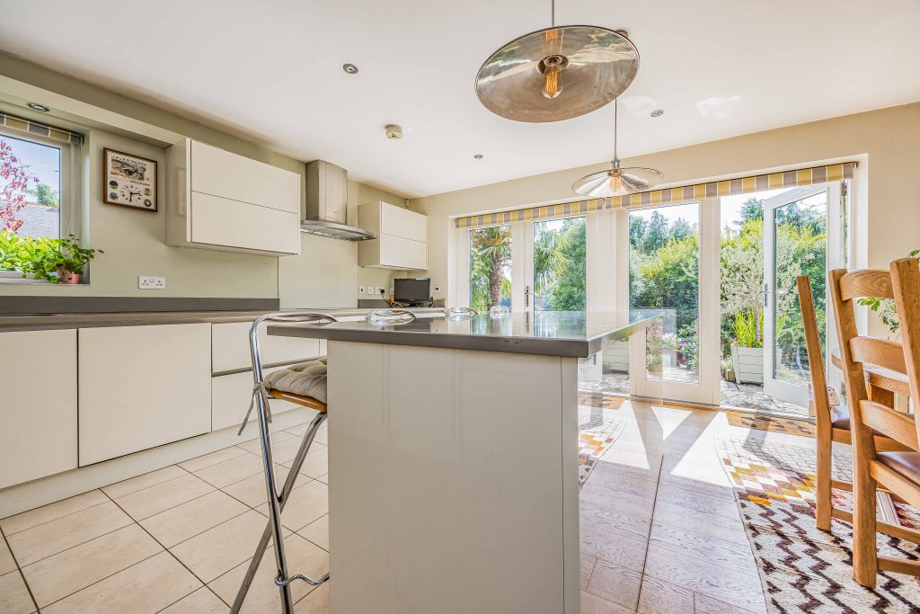 Property photo 3 of 31 Myrtle Farm Granary, Blendworth Lane, Horndean-Sma