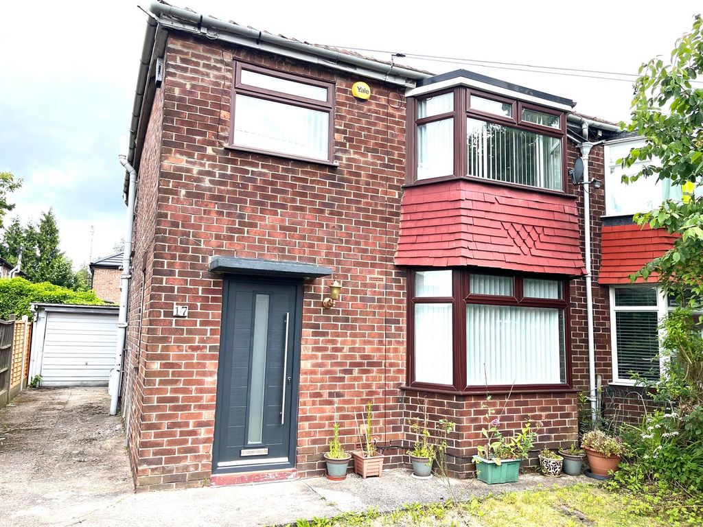 Property photo 1 of 8