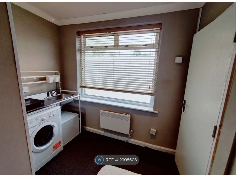 Property photo 3 of 3