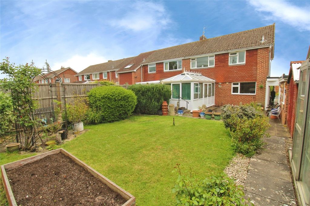 Property photo 2 of 21 Picture No. 08