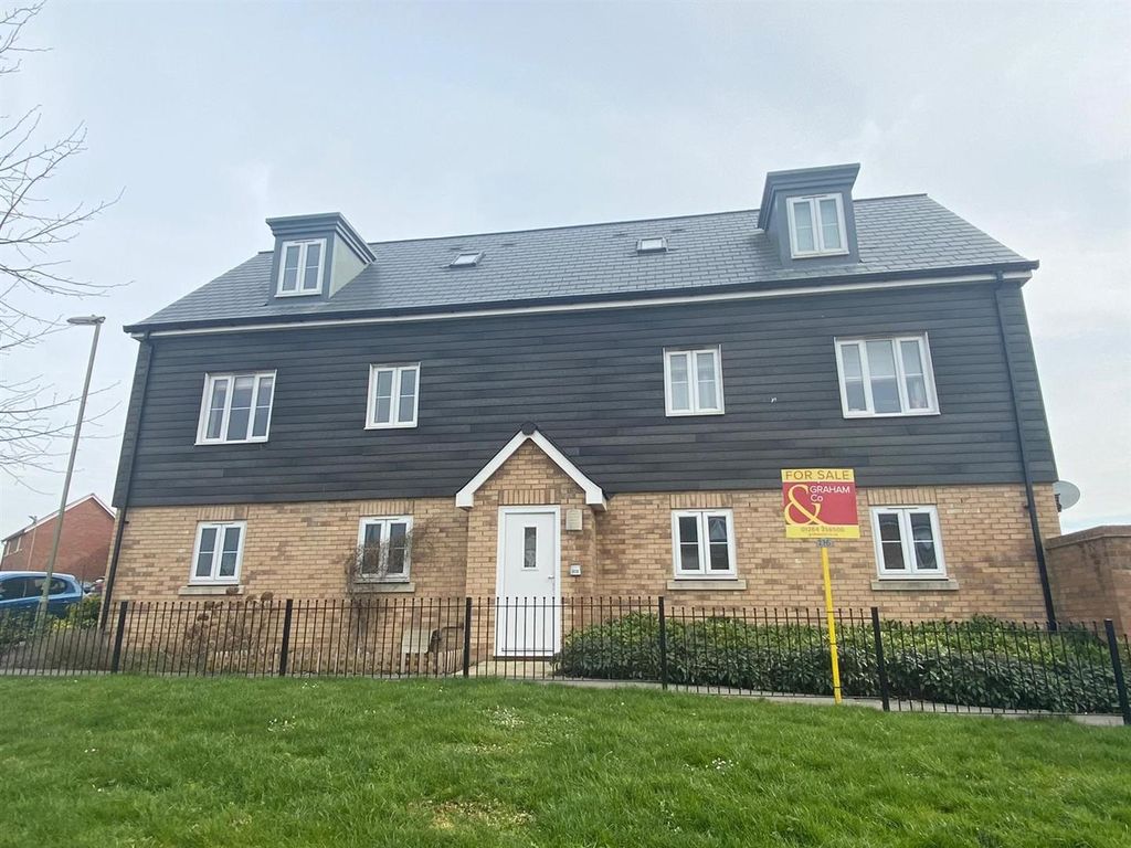 Property photo 1 of 8 Front.Jpg