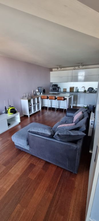 Property photo 1 of 6 1 Bed Flat To Rent Beetham Tower, Birmingham B1 1By