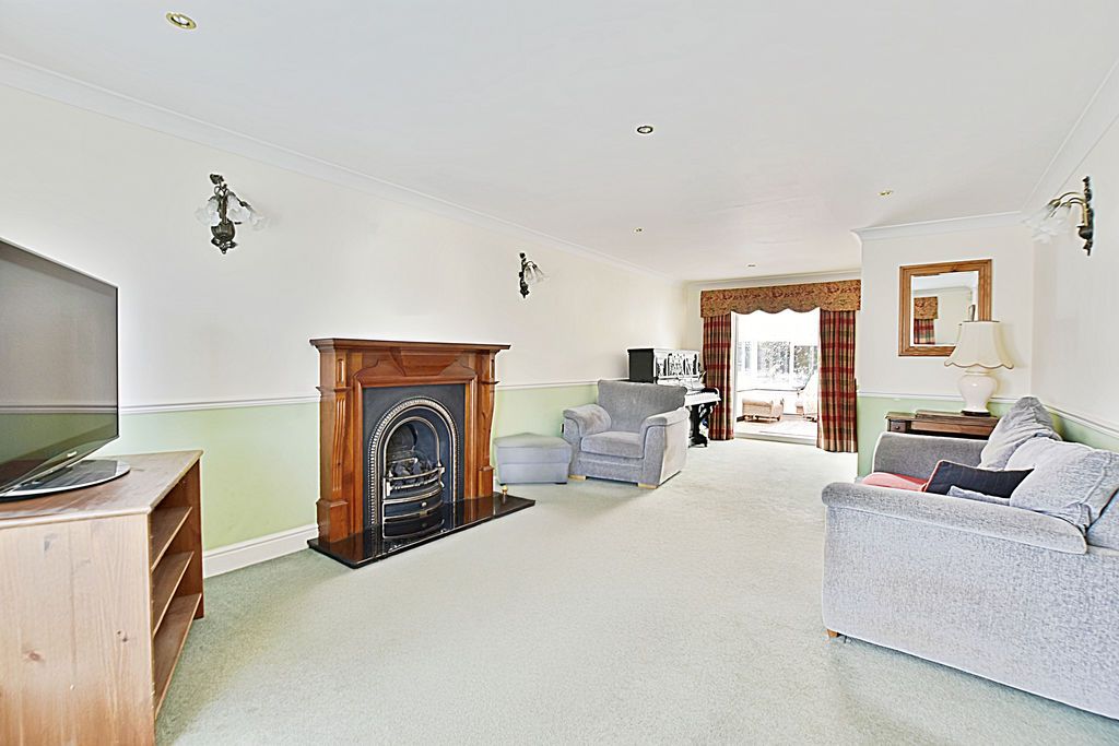 Property photo 3 of 21 Photo 10