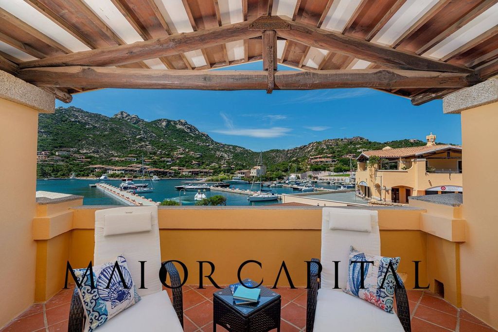 Property photo 2 of 32