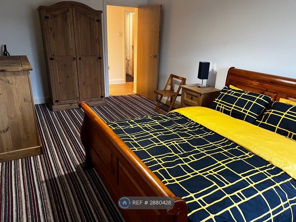 Property photo 1 of 30
