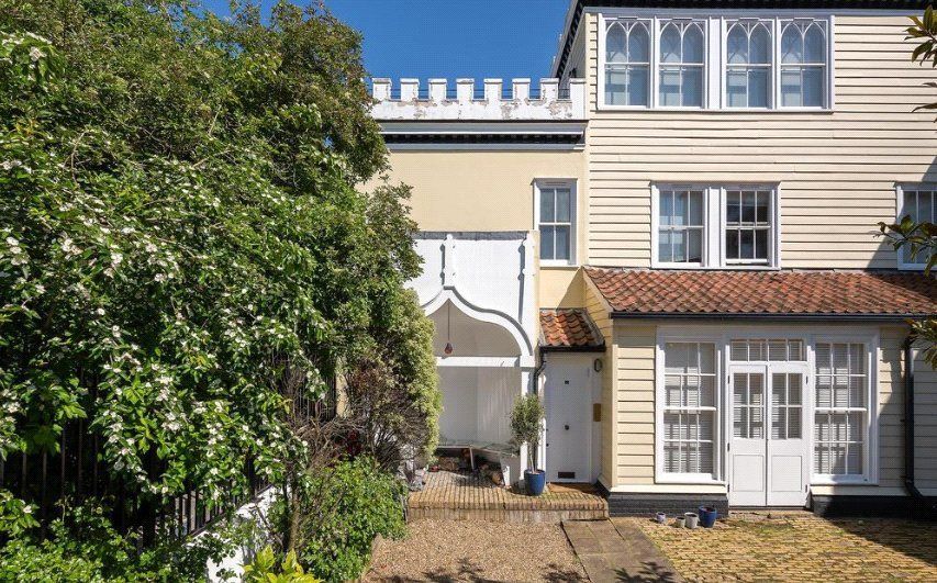 Property photo 1 of 9 Picture No. 10