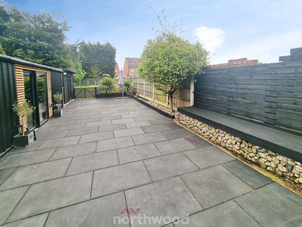 Property photo 2 of 22