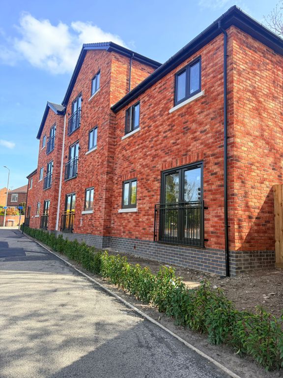 Property photo 1 of 4