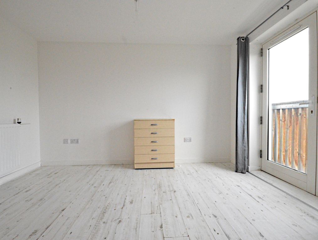 Property photo 2 of 6 Gallery
