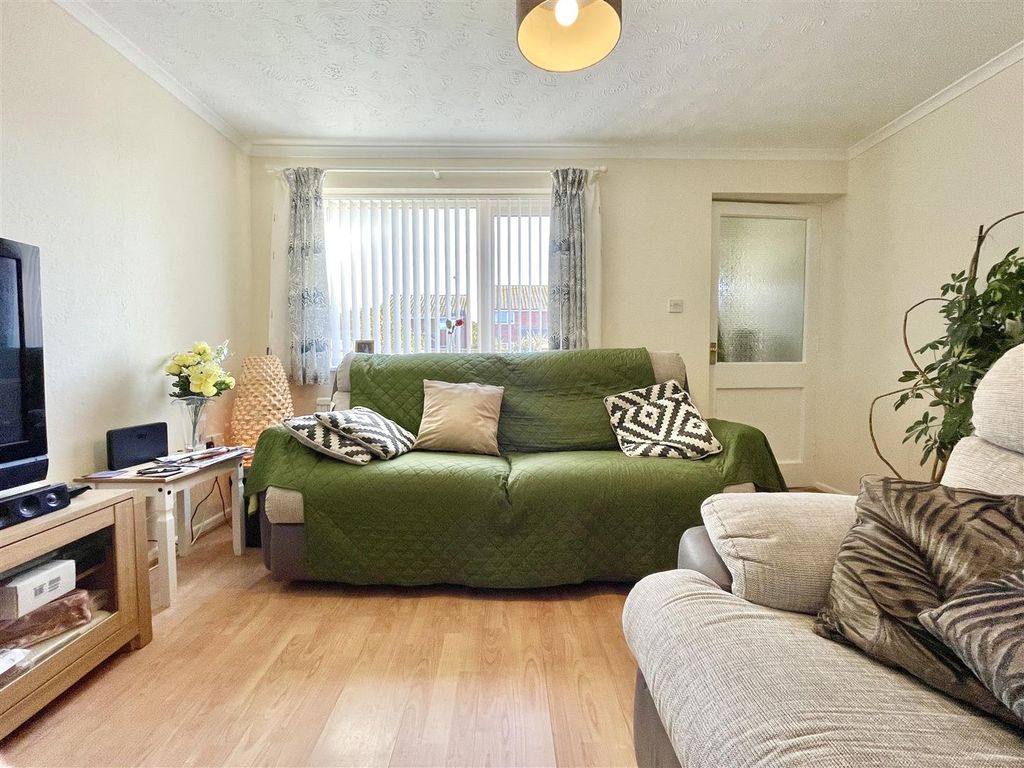 Property photo 3 of 12 Img_1148.Jpeg