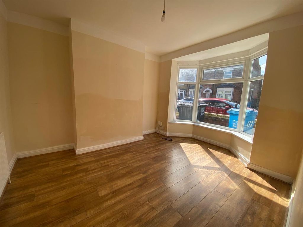 Property photo 2 of 9 Img-20260410-Wa0020.Jpg