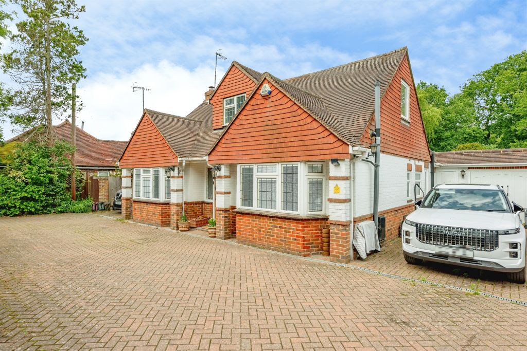Property photo 1 of 18
