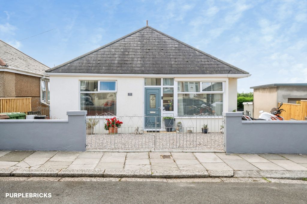 Property photo 1 of 39