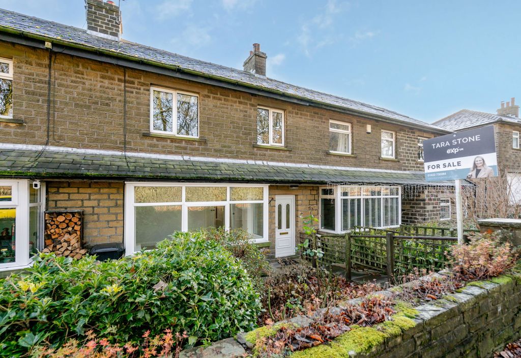 Property photo 1 of 34