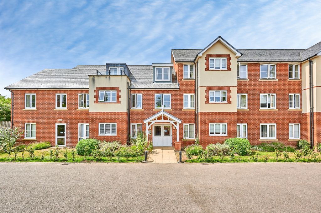 Property photo 1 of 13