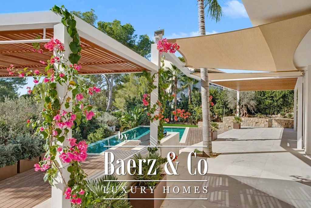 Property photo 2 of 23