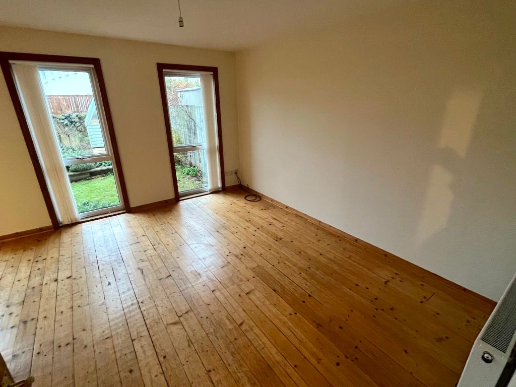 Property photo 3 of 14 Photo 3