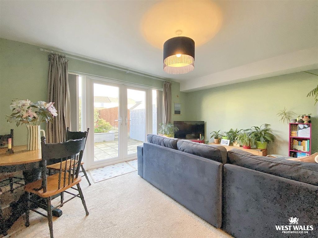 Property photo 2 of 24 Img_2495.Jpg