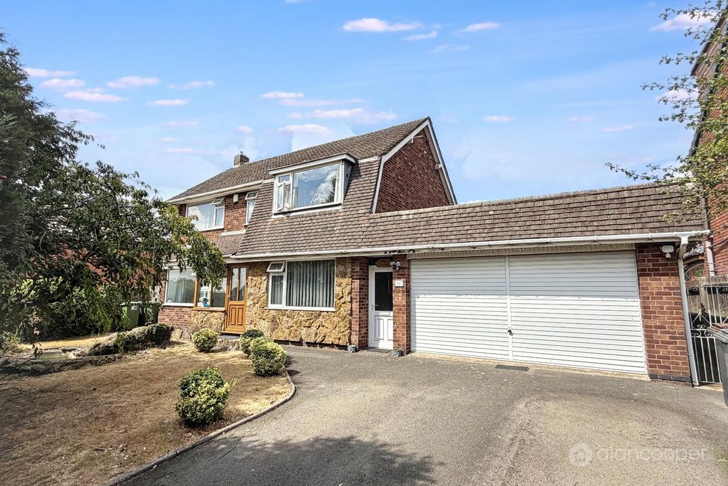 Property photo 1 of 16 5259950