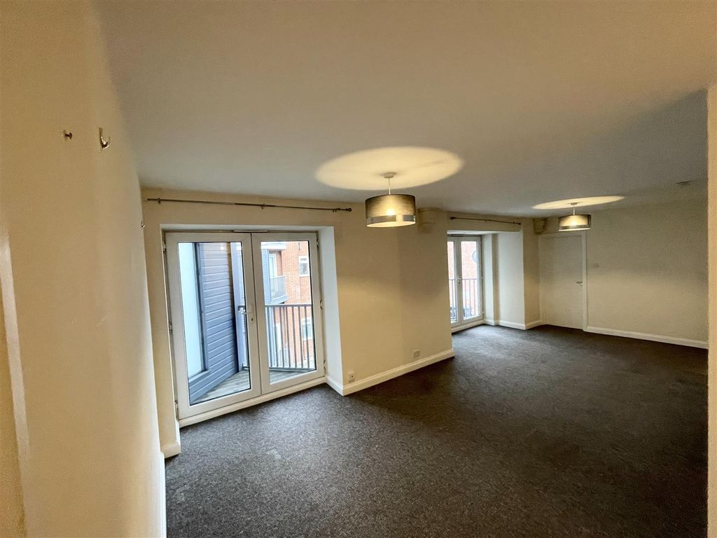 Property photo 2 of 8 Img_9802.Jpg