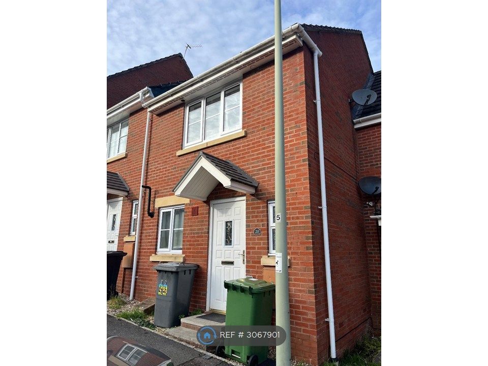 Property photo 2 of 11