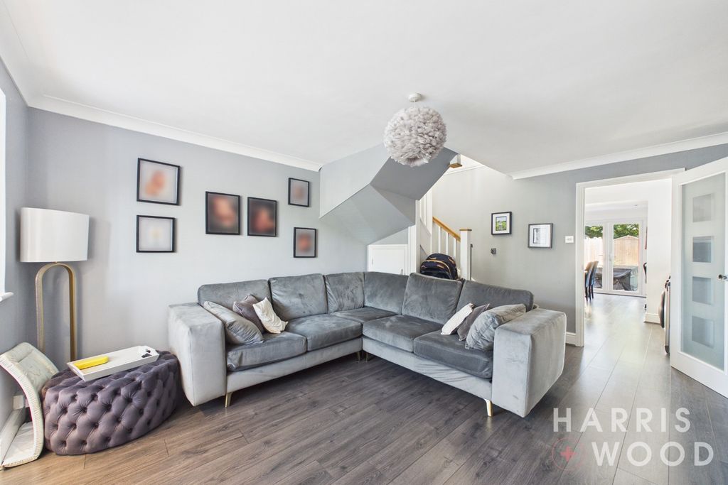 Property photo 3 of 20 5562034