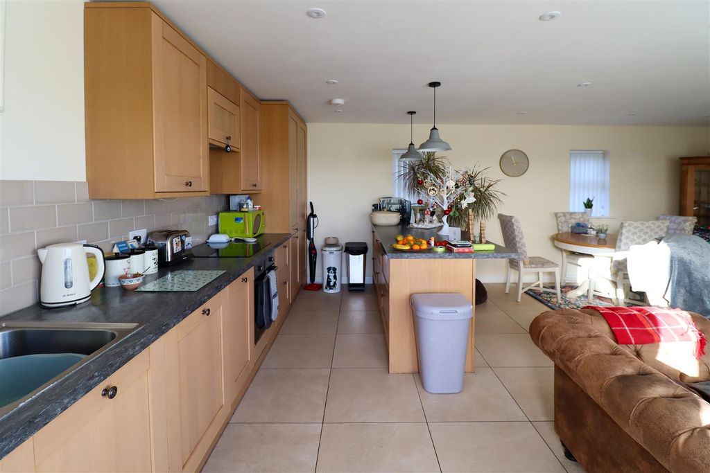 Property photo 3 of 11 Img_5348.Jpg