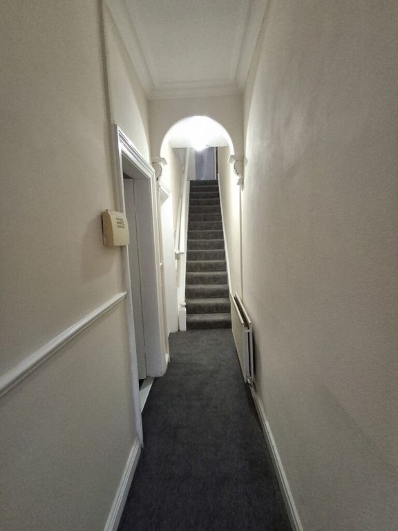 Property photo 2 of 26