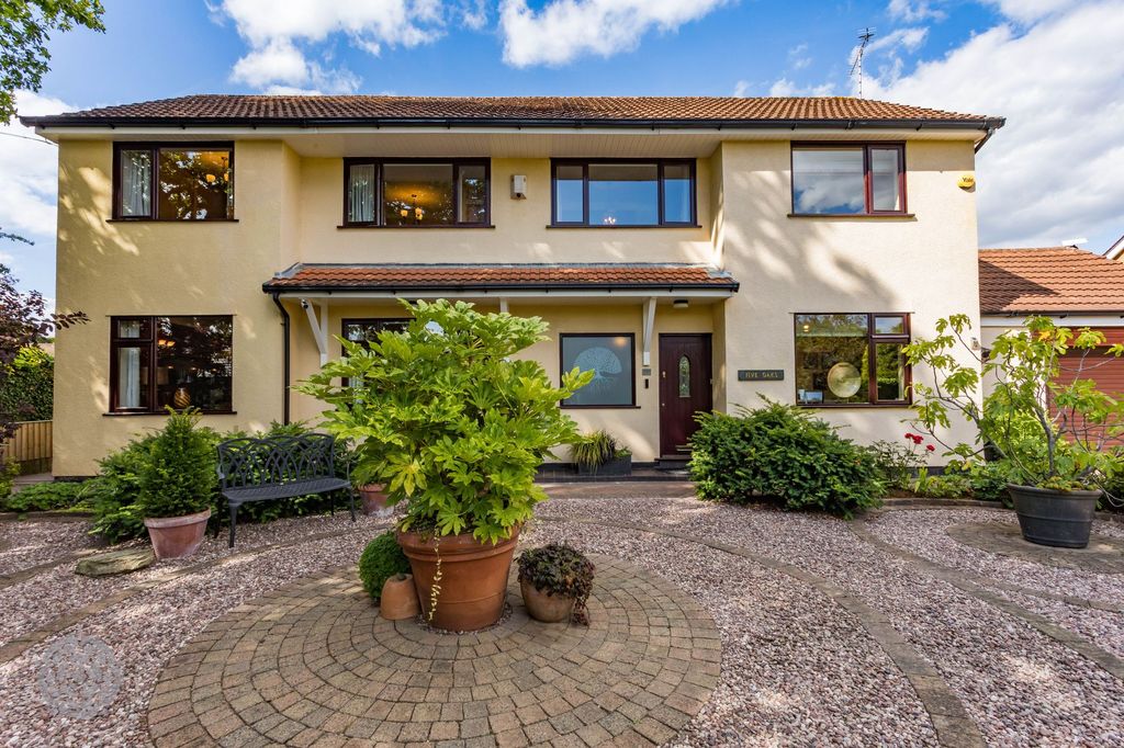 Property photo 1 of 51