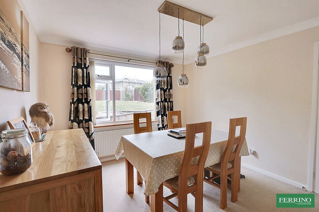 Property photo 3 of 21 Dining Room