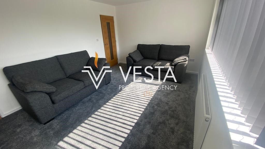 Property photo 3 of 27