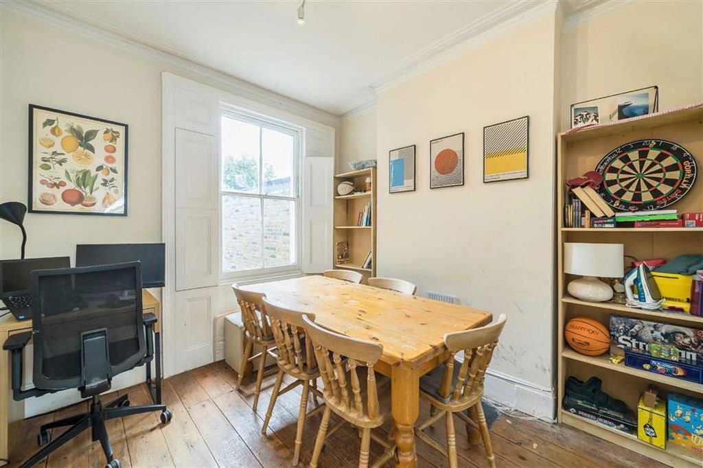 Property photo 3 of 9