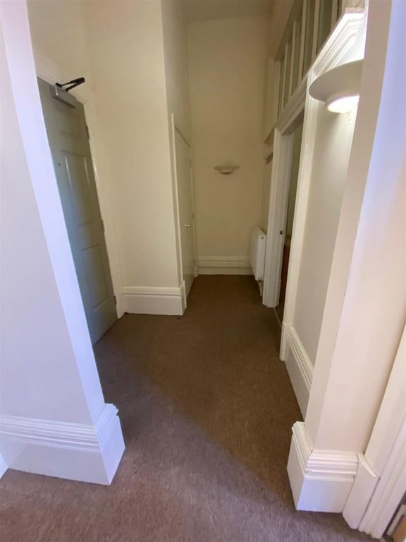 Property photo 2 of 8 Hallway.Jpg