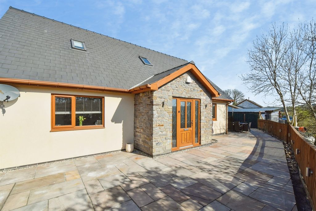 Additional image 18 of 3 bed bungalow for saleQueen Victoria Street, Tredegar NP22