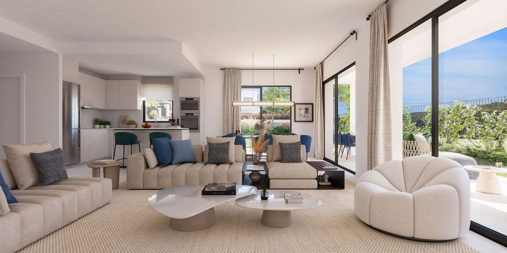 Property photo 1 of 4 Villa, Estepona