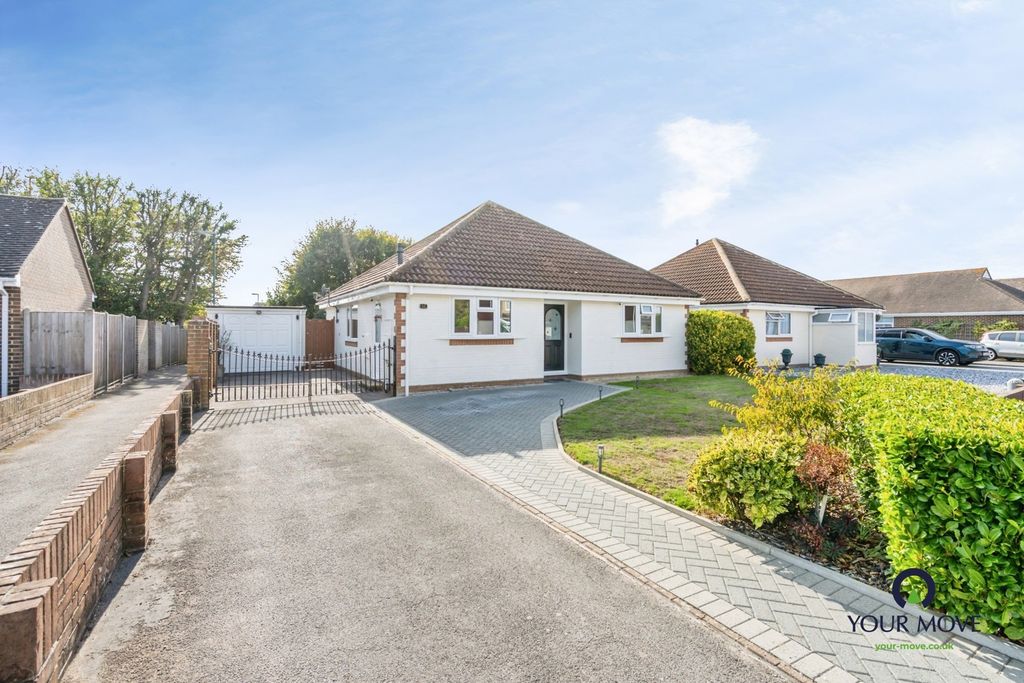 Property photo 1 of 17 Pbox-Img.Jpg