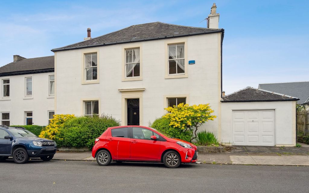 Property photo 1 of 34