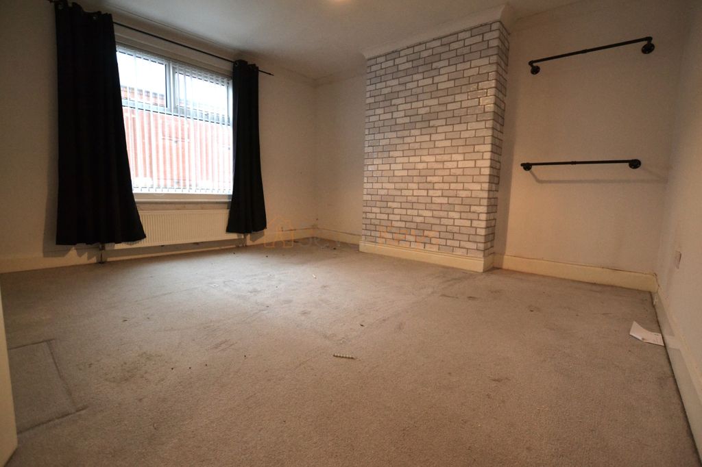 Additional image 8 of 3 bed flat for saleWhickham Road, Hebburn, Tyne And Wear NE31