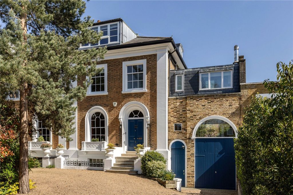 Property photo 1 of 15 Exterior