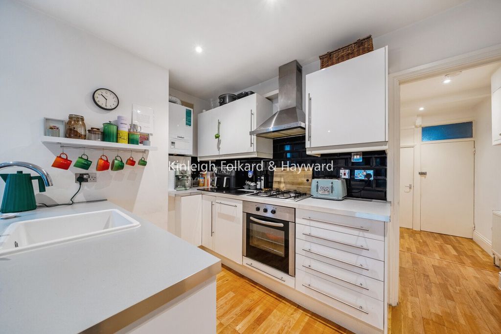 Property photo 3 of 14 Picture No. 14