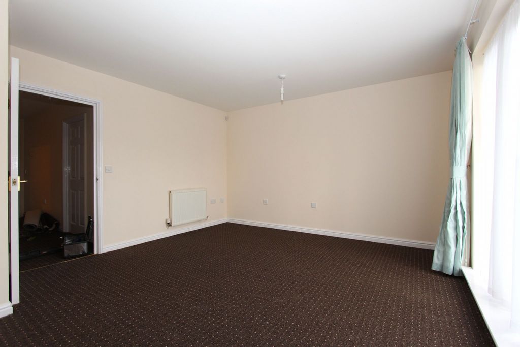 Property photo 3 of 5 Gallery