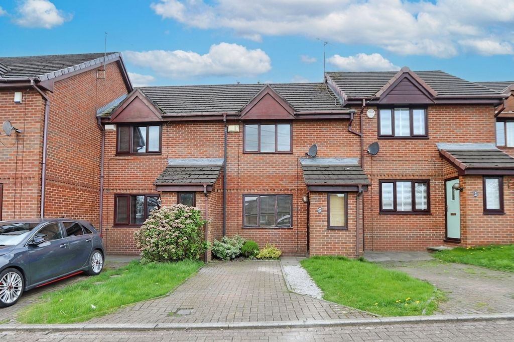 Property photo 1 of 12