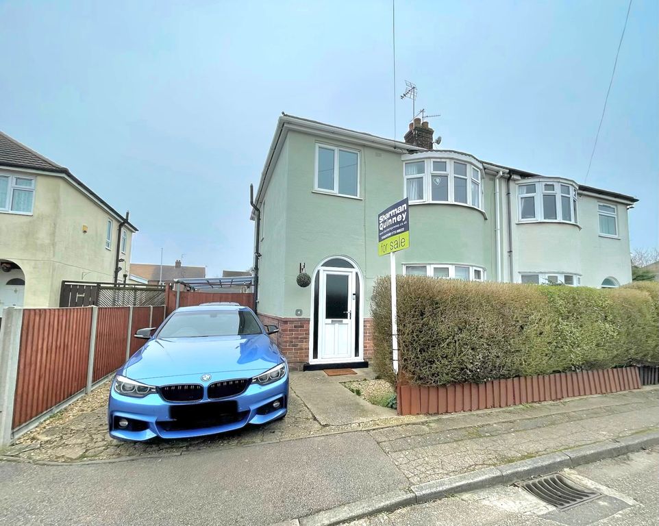 Property photo 1 of 3