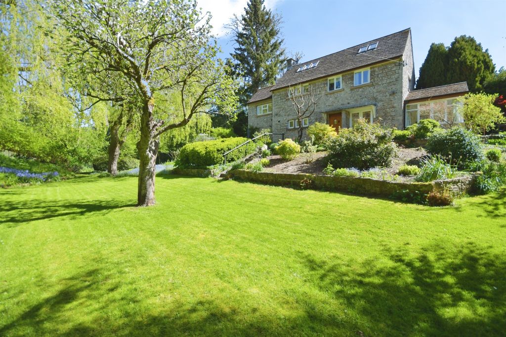 Property photo 1 of 31