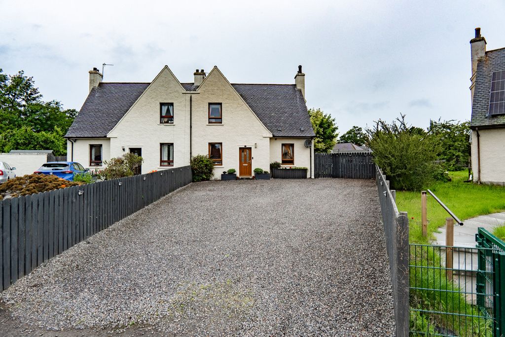 Property photo 1 of 37