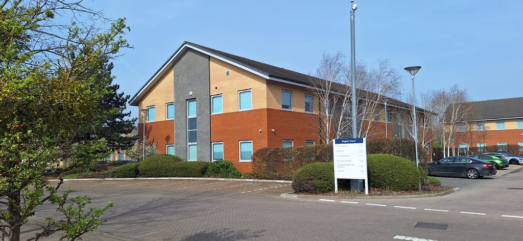 Property photo 1 of 2