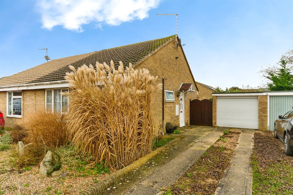 Property photo 1 of 13
