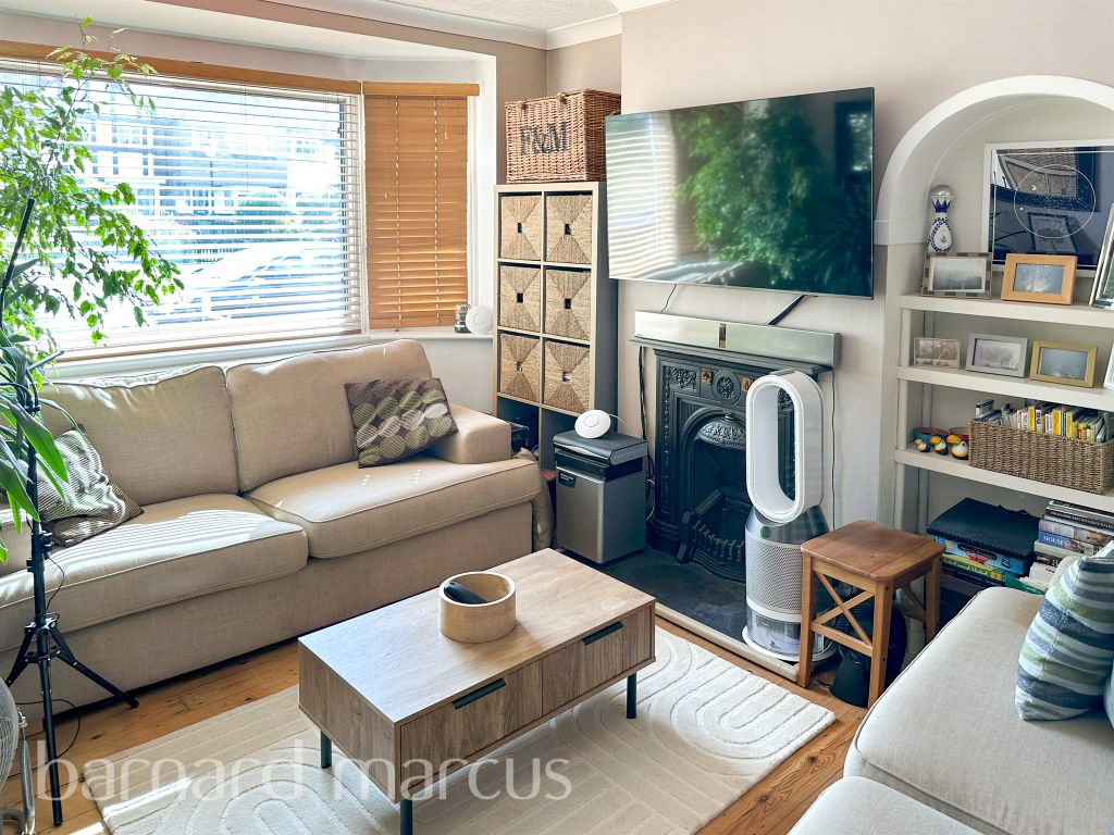 Property photo 2 of 14