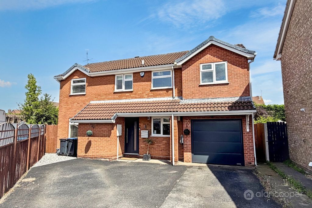 Property photo 1 of 31 5218050